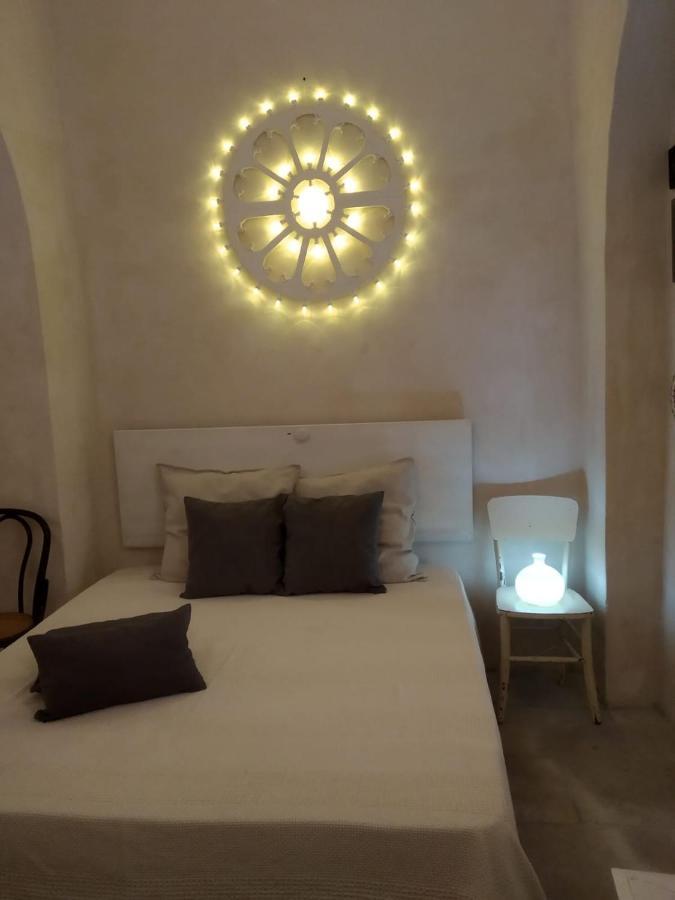 Mena Me - Casa Vacanza - Salento Parabita Dış mekan fotoğraf