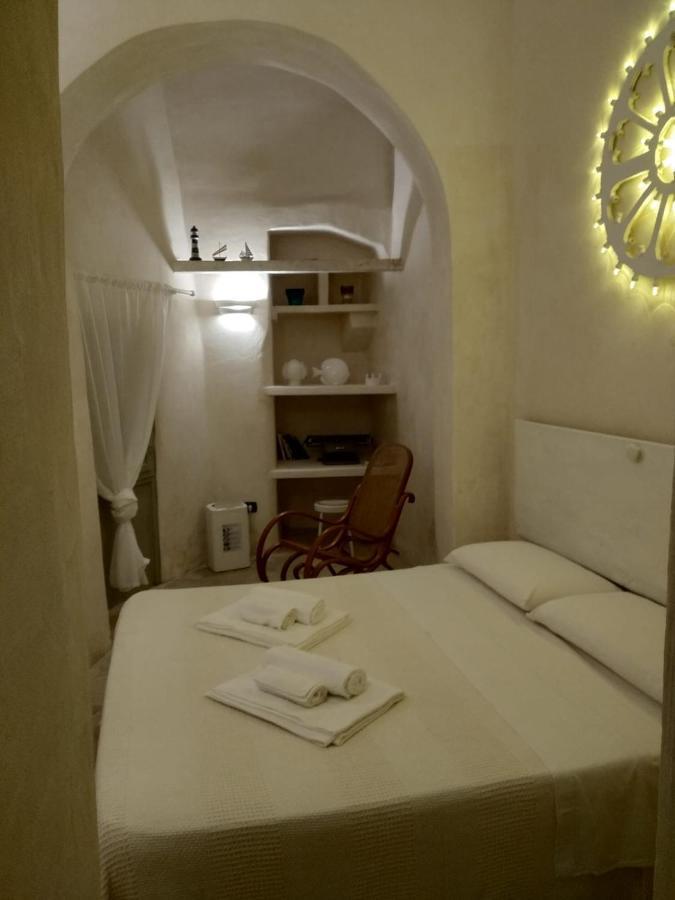 Mena Me - Casa Vacanza - Salento Parabita Dış mekan fotoğraf