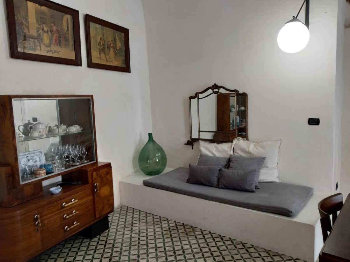 Mena Me - Casa Vacanza - Salento Parabita Dış mekan fotoğraf