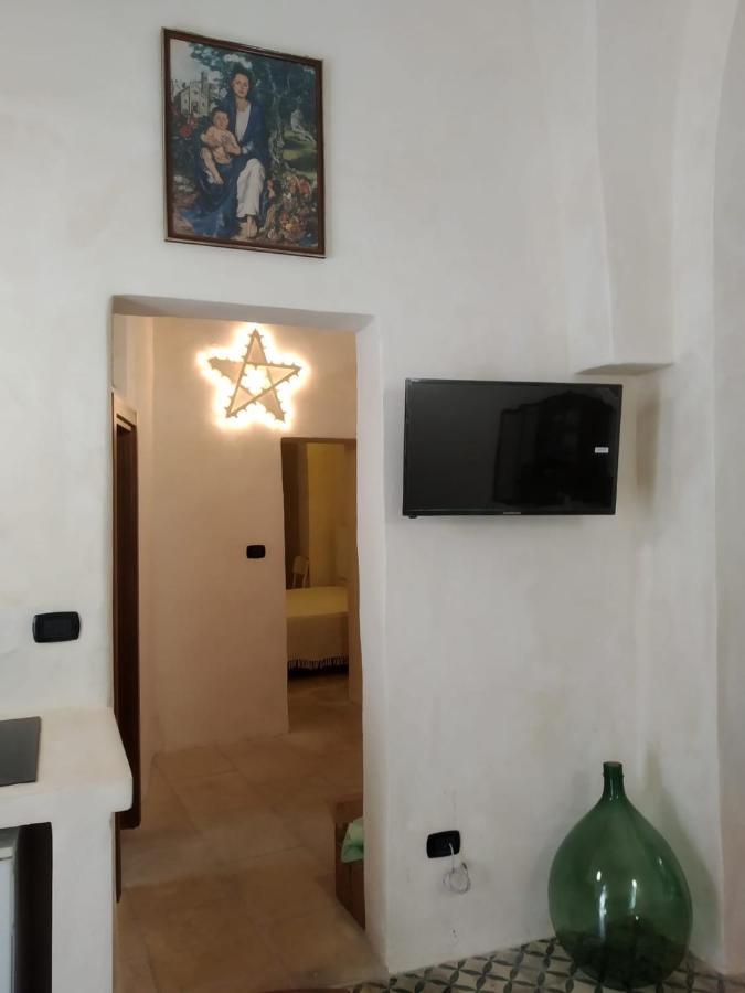 Mena Me - Casa Vacanza - Salento Parabita Dış mekan fotoğraf
